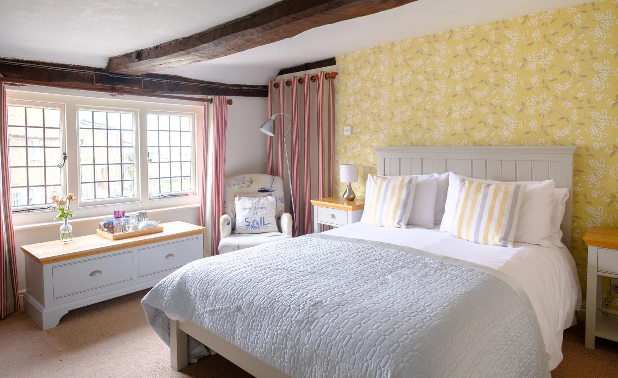 The Bell Inn Walberswick Bagian luar foto