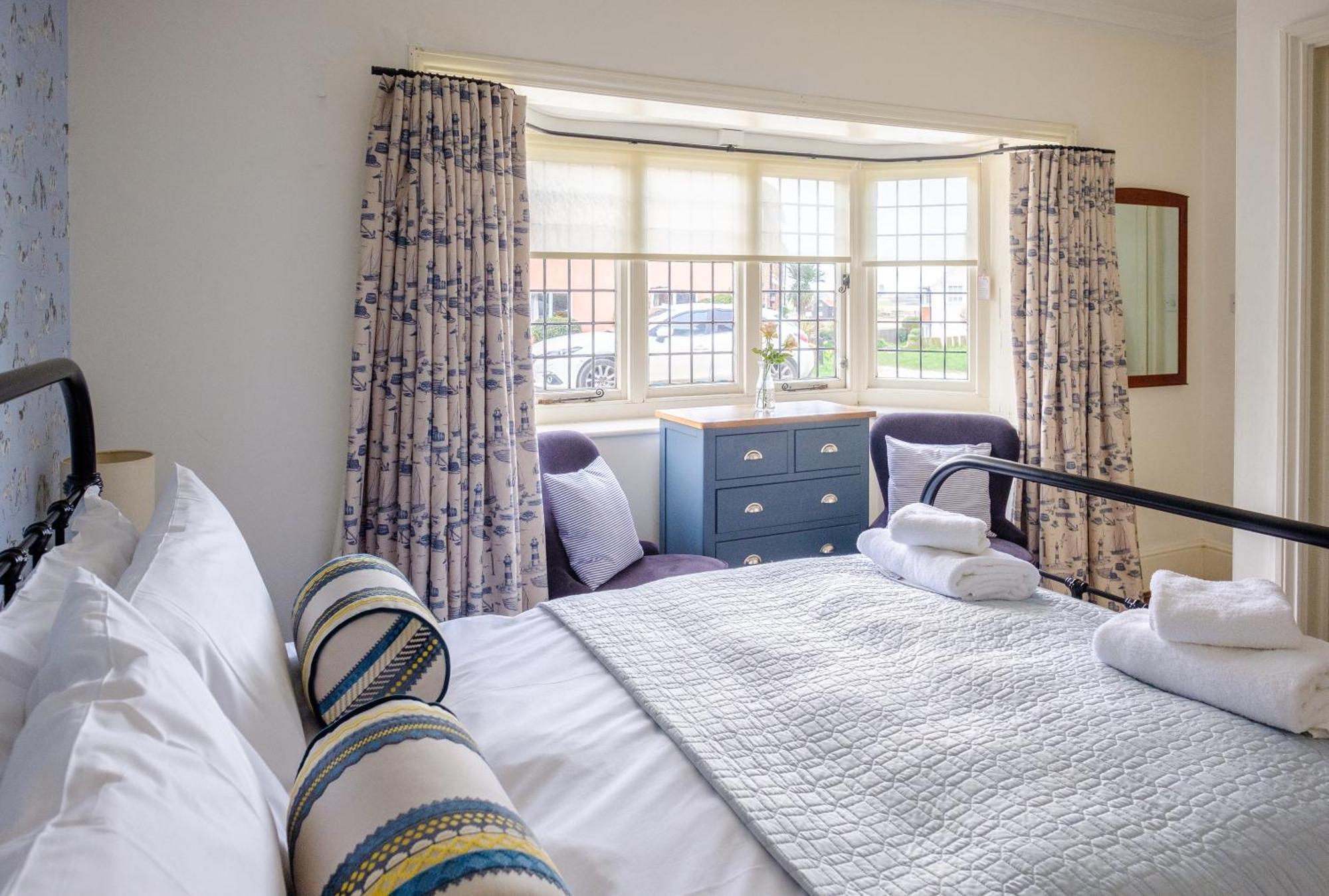 The Bell Inn Walberswick Bagian luar foto