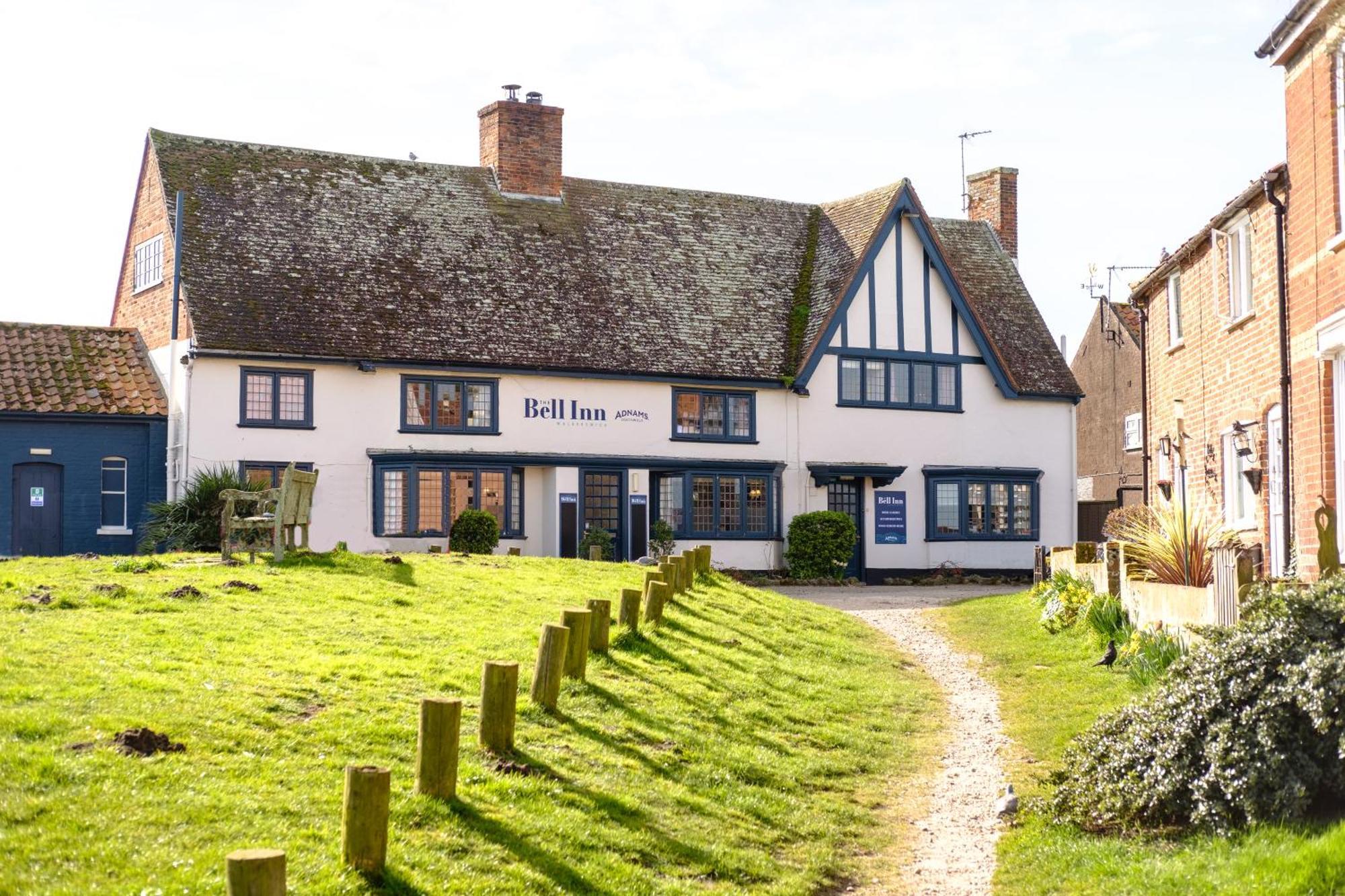 The Bell Inn Walberswick Bagian luar foto