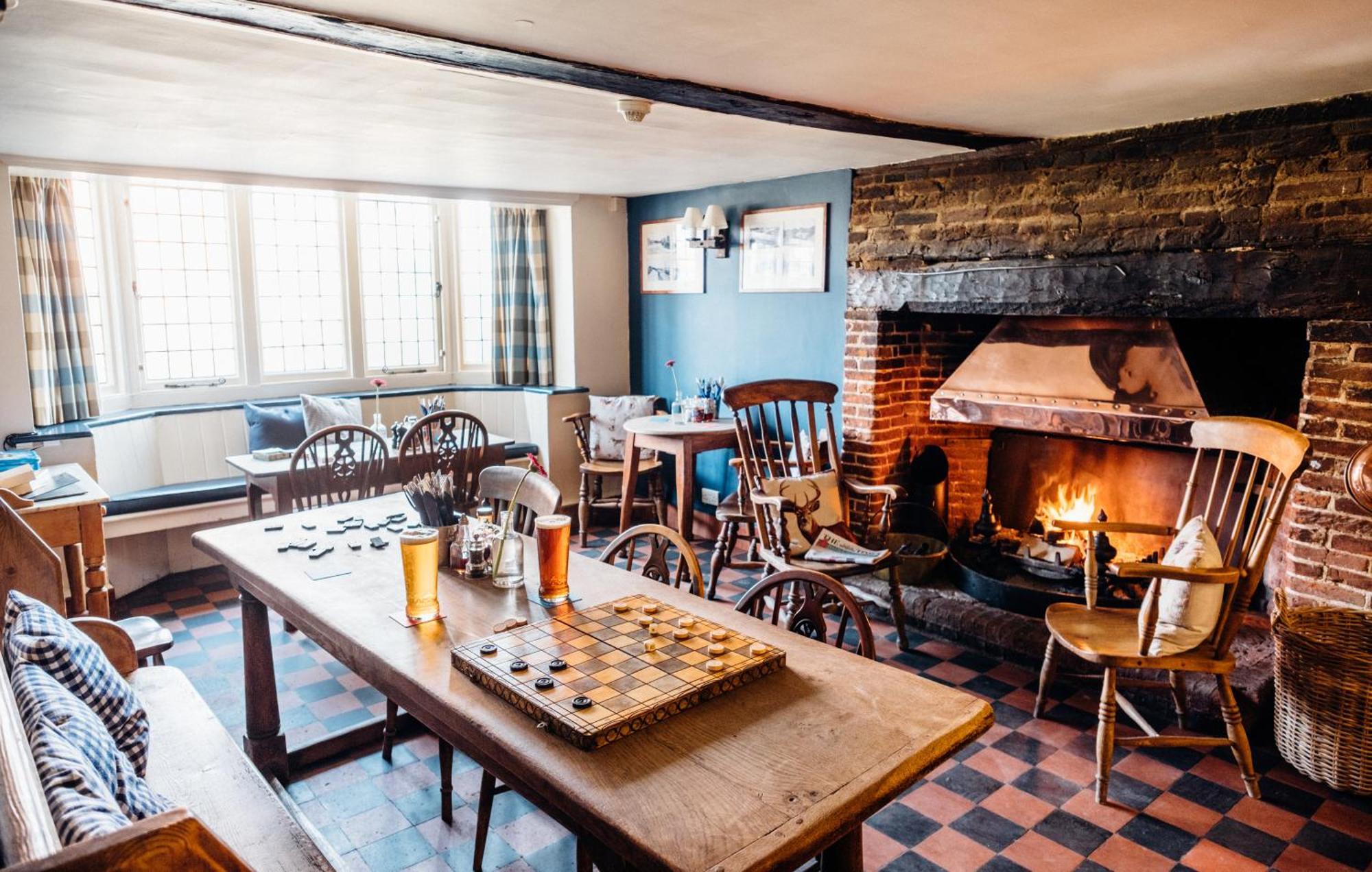 The Bell Inn Walberswick Bagian luar foto